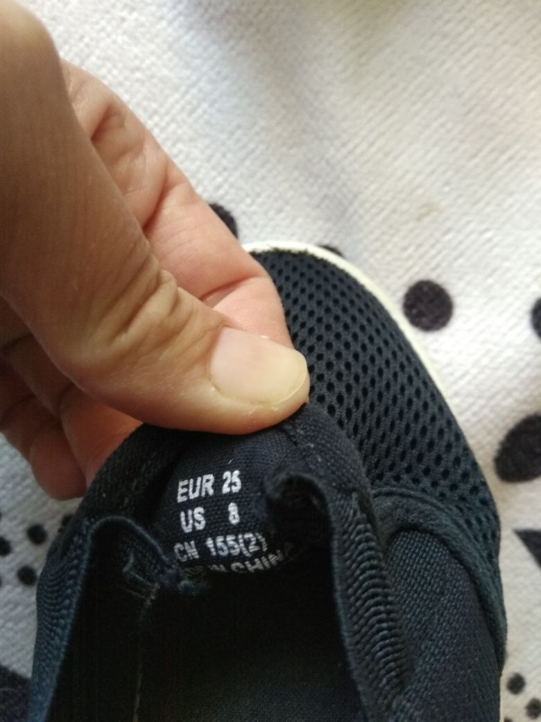 Granatowe tenisówki trampki buty kapcie r. 25 H&M długość wkładki 16 c