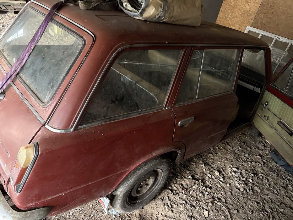 Samochód Żyguli VAZ 2102 Łada kompletny środek brak silnika