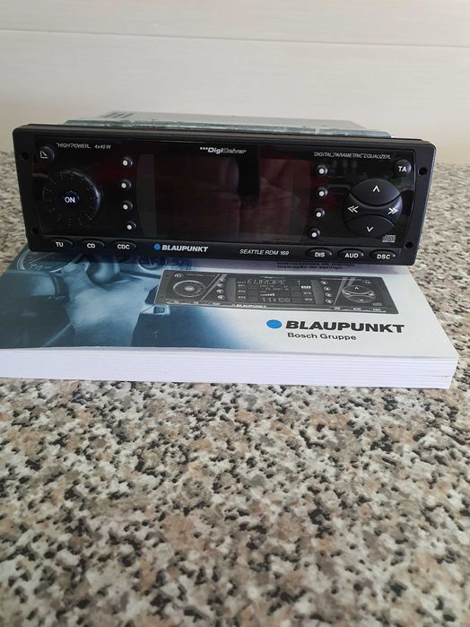 Rádio+CD marca Blaupunk 4/40 W