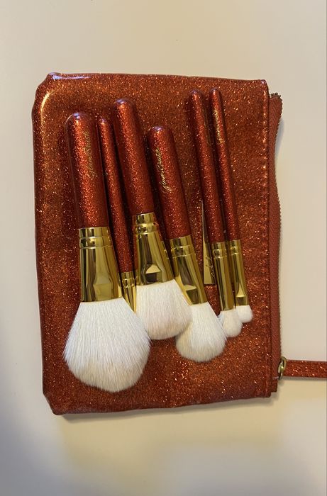 Kosmetyczka Glamshop czerwona brokatowa kalendarz adwentowy