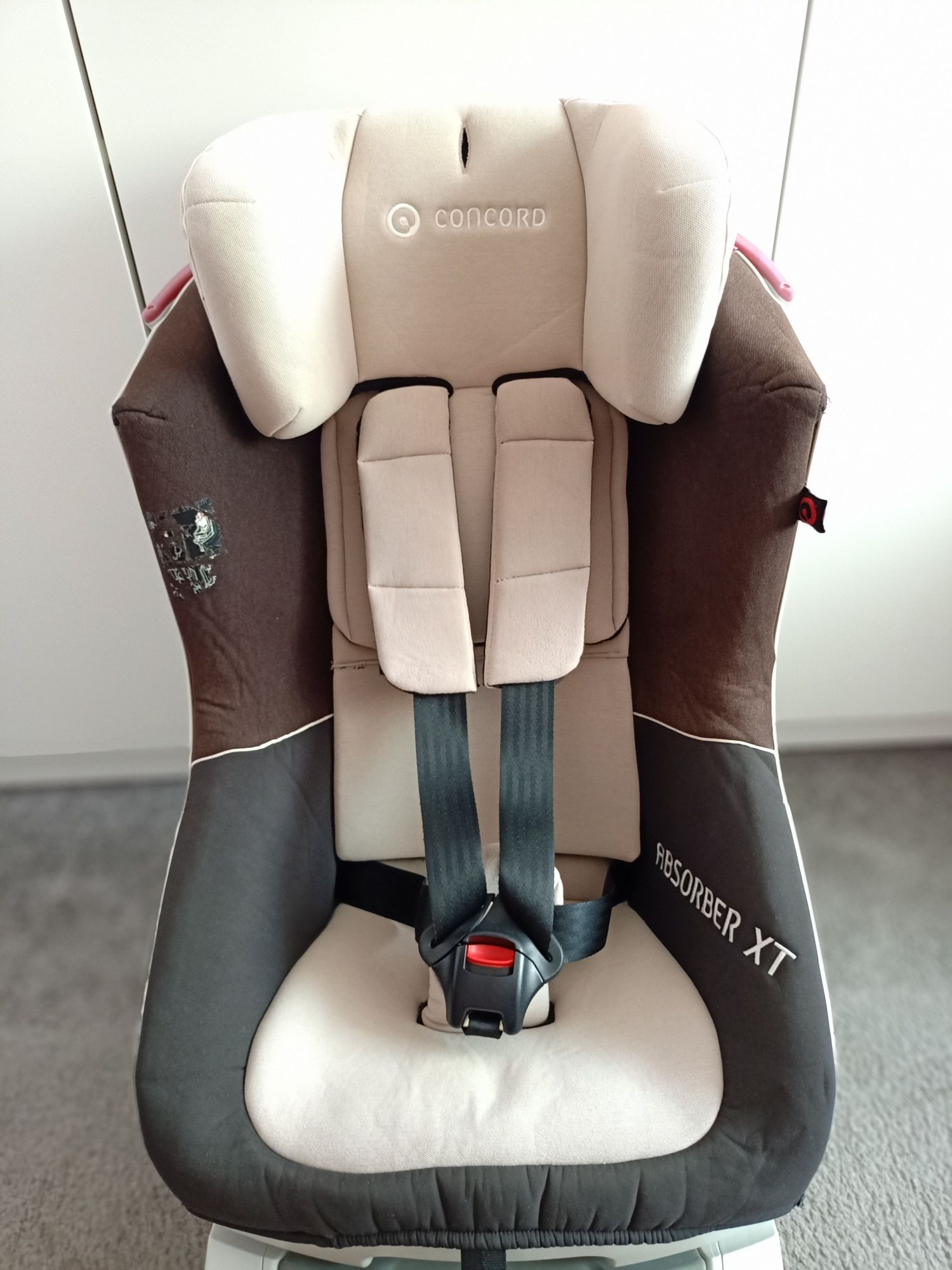 fotelik samochodowy Concord Absorber XT 9-18 kg, Isofix Beltfix system
