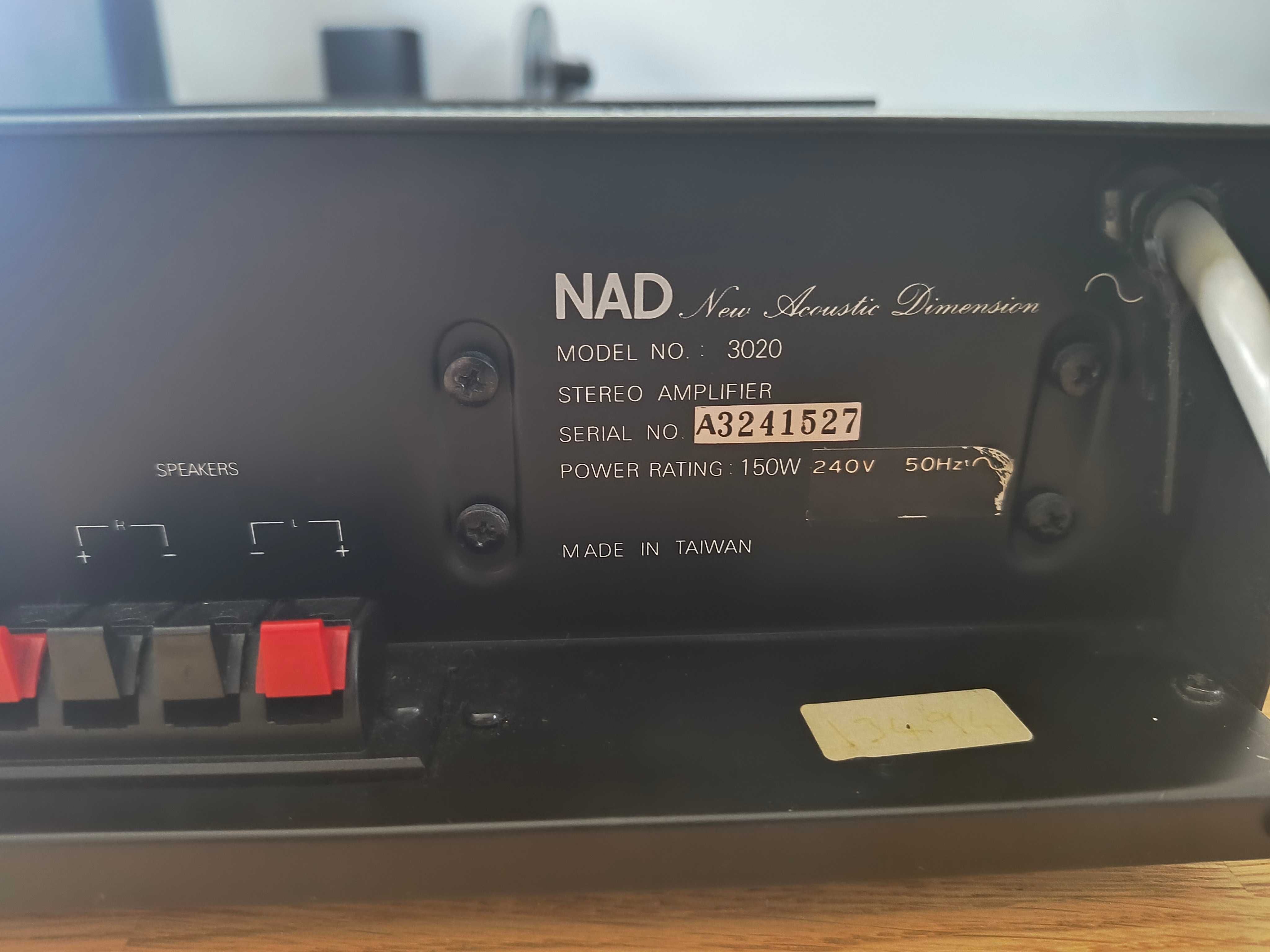 Wzmacniacz NAD 3020 Series 20