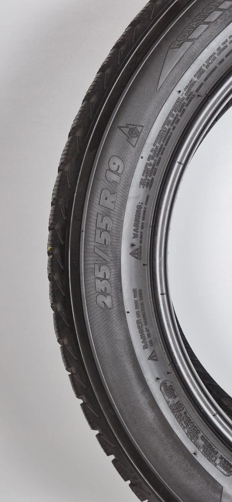 2x235/55 R19 101H Michelin Latitude Alpin LA2