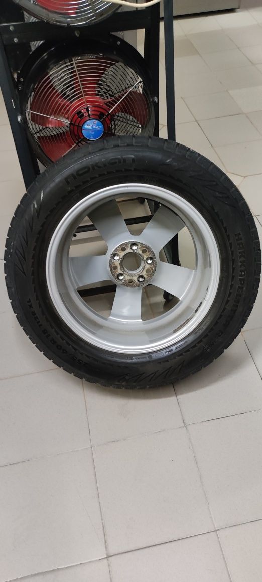 Диски Audi Q7, 4MO 601 025a, з шинами nokian hakkapeliitta 255 60 R18