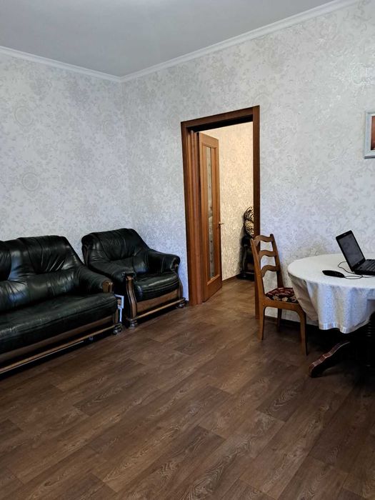 Продам 1/2 дома на Салтовке