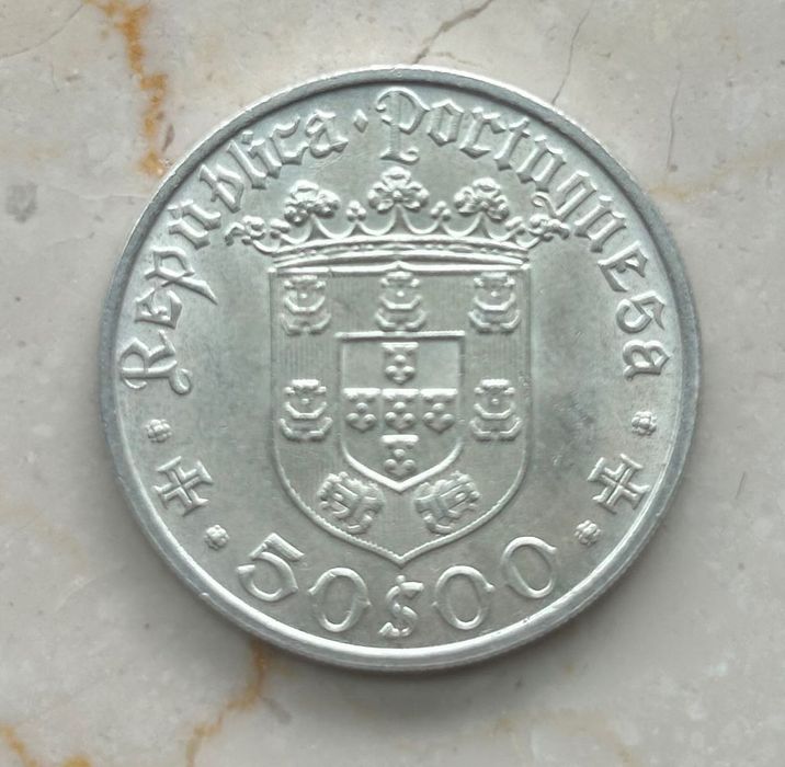 Moeda 50 escudos Portugal 1968 aniversário Pedro Álvares Cabral
