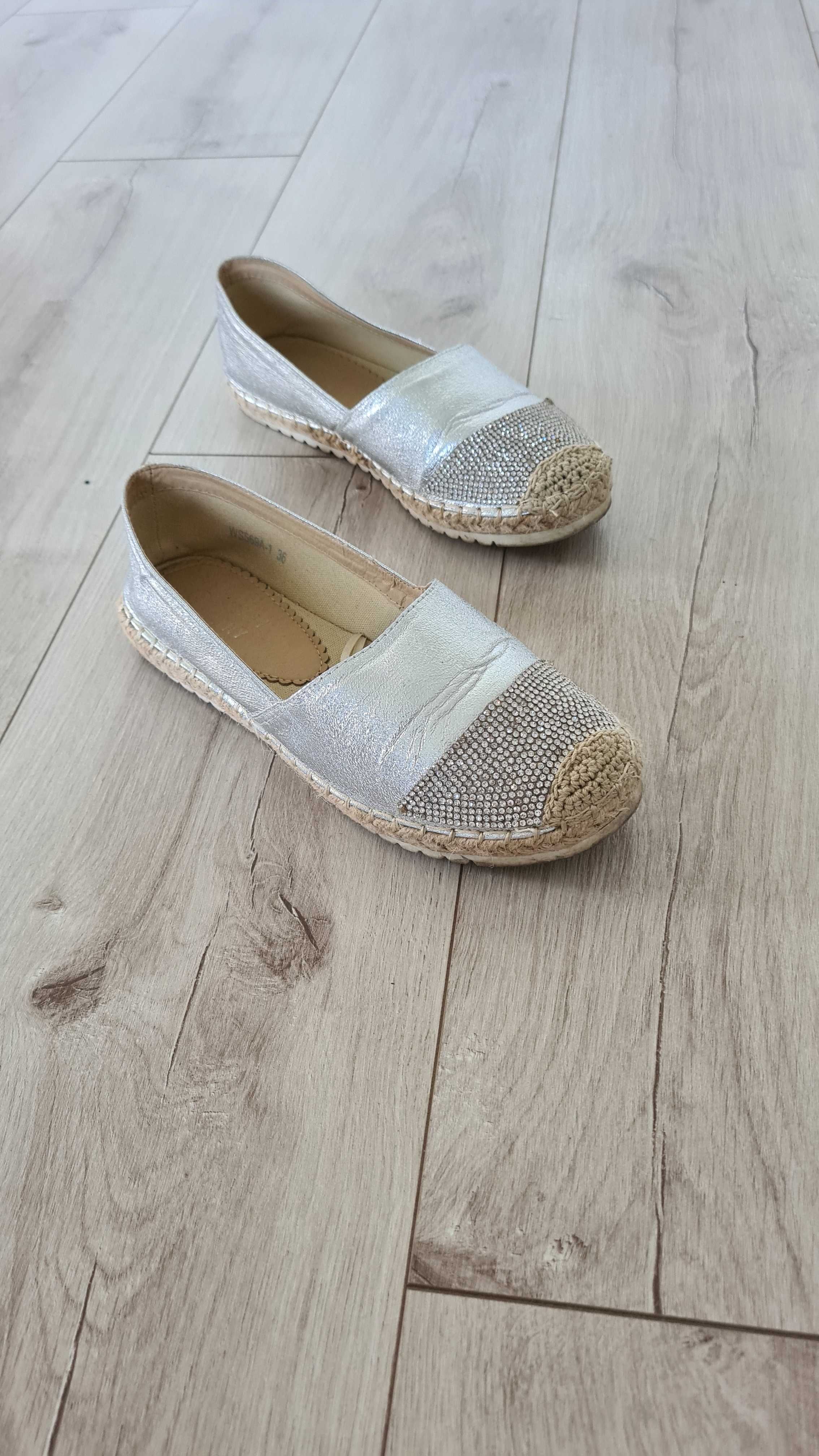 Espadryle roz.36