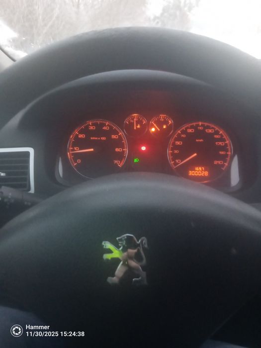 Peugeot 307 1.6 benzyna grzane fotele climatronic