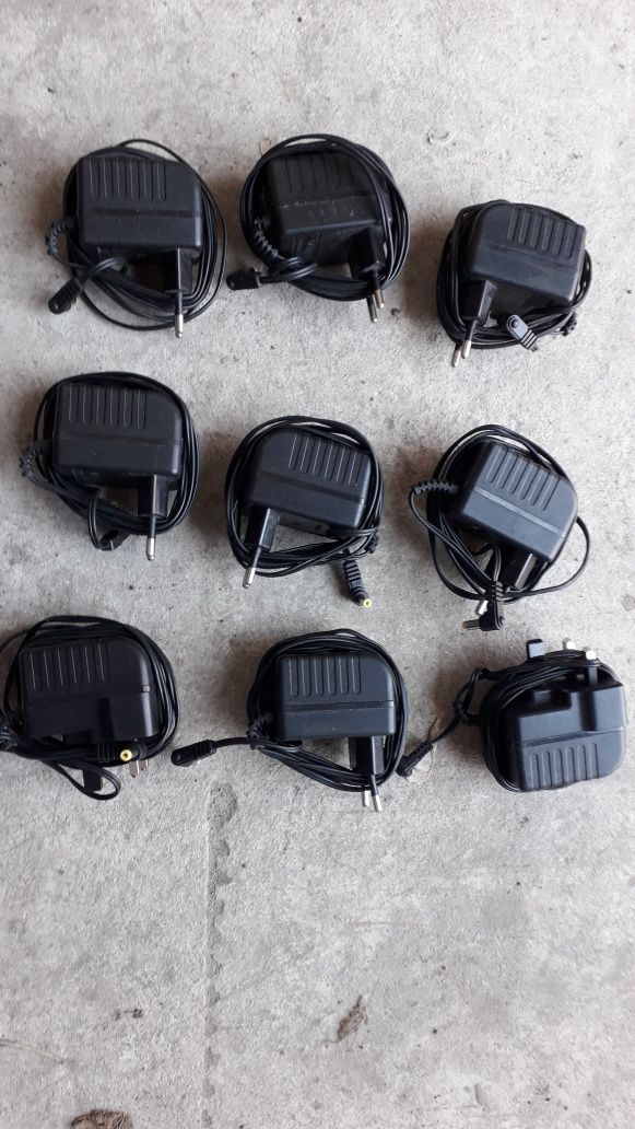 Блоки живлення 9v 200mA