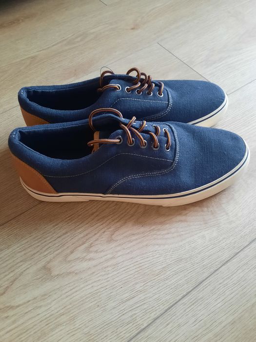 Buty trampki Next r. 44 Nowe