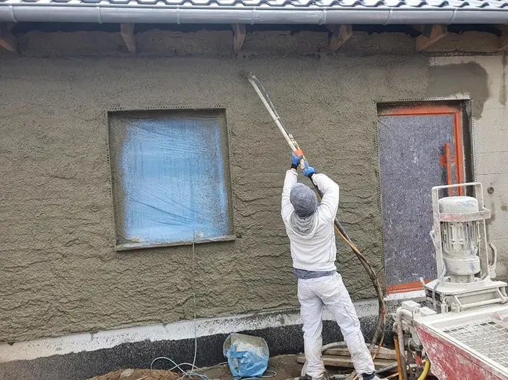 Tynki maszynowe wewnętrzne i zewnętrzne