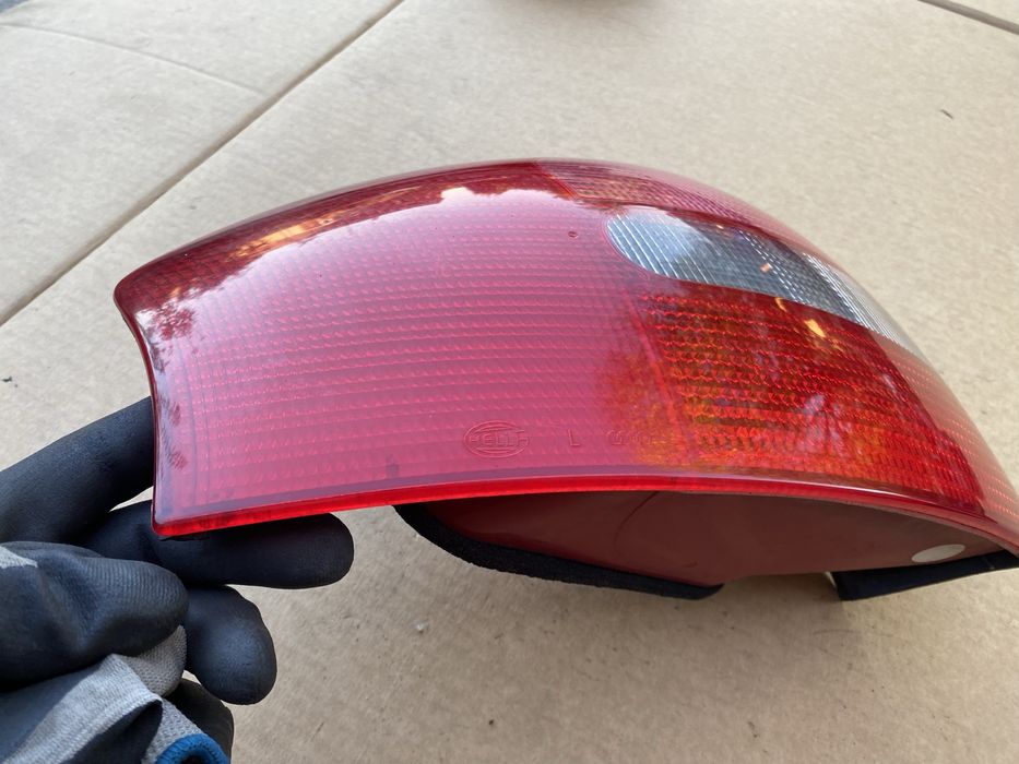 Audi a6c5 a6 c5 sedan lampa tyl lewa