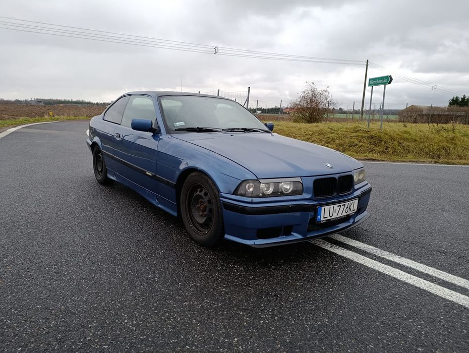 Ładna E36 coupe .