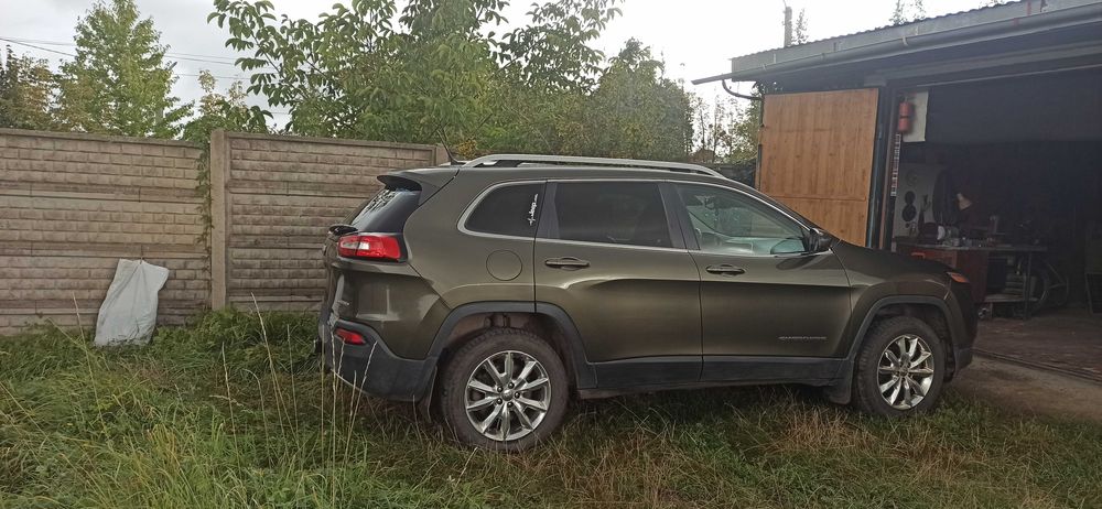 Jeep Cherokee КL 2014.