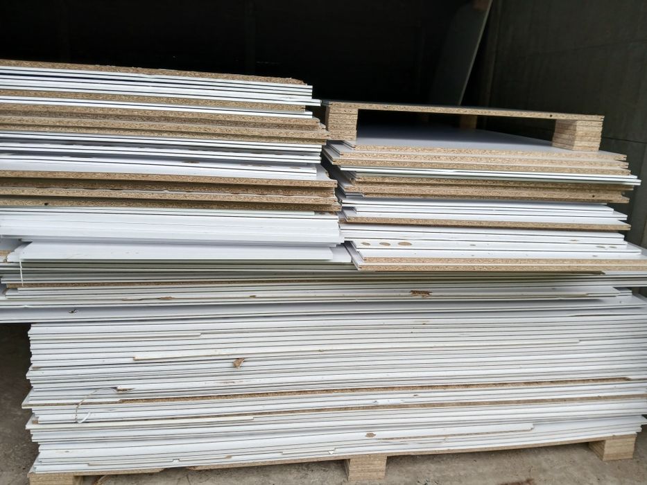 Plyta 100x250 gr. 1,8cm (OSB]