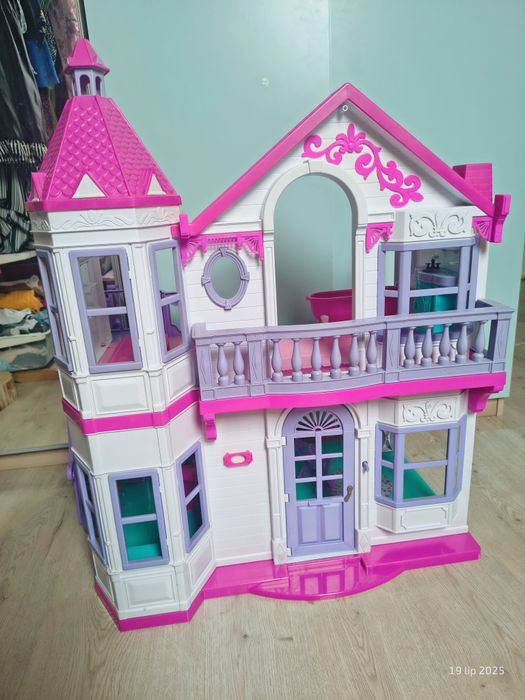 Sprzedam duży domek Barbie – 50 zł