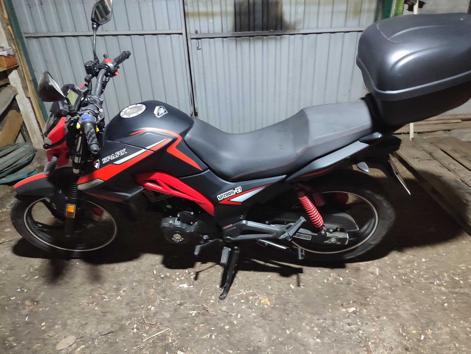 Продам мотоцикл спарк