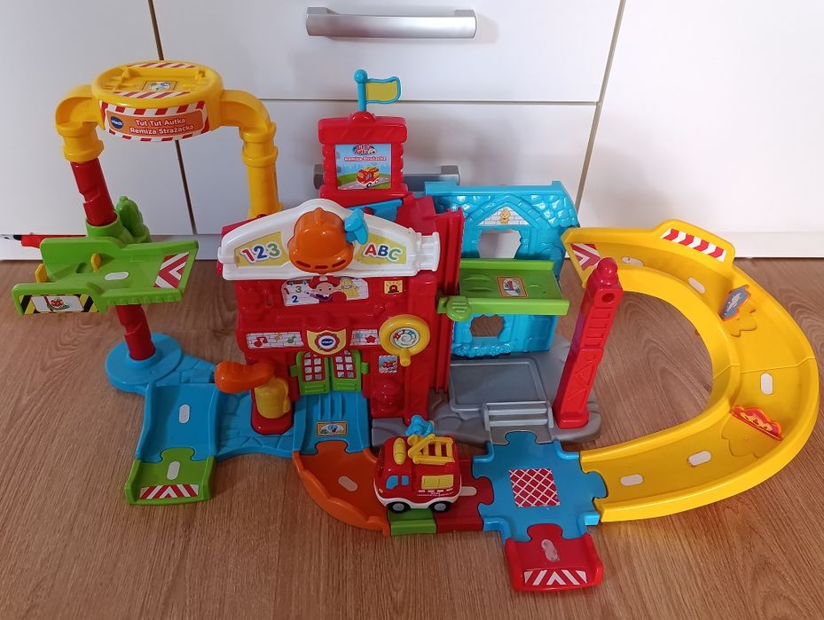 Vtech Tut tut autka Remiza strazacka