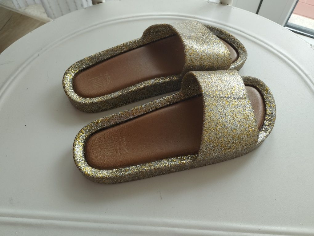 Melissa Glitter douradas