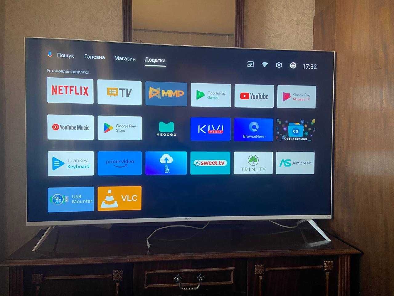 55" UHD Телевізор KIVI 55U750NW Smart TV White