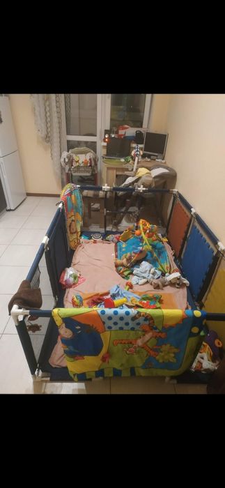 Продам манеж дитячий 180х120