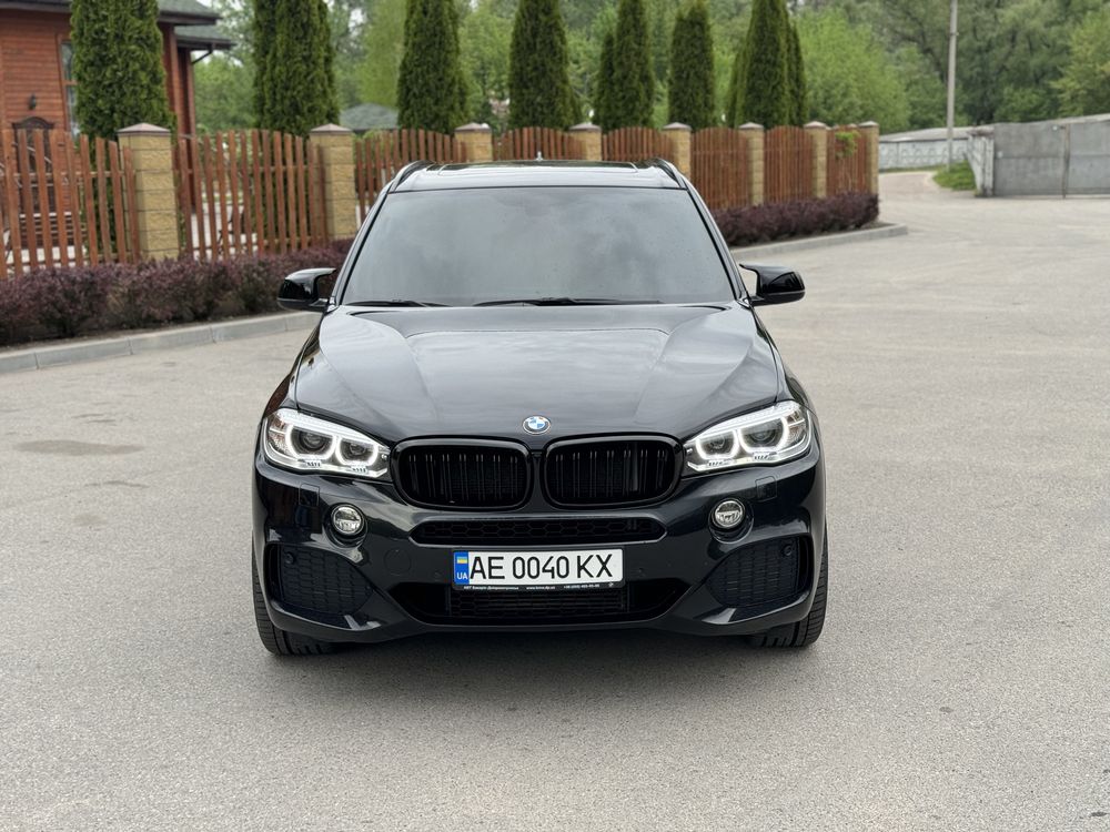 Продам Bmw X5 F15 3.0 дизель 35d 286 л.с MPacket 2015