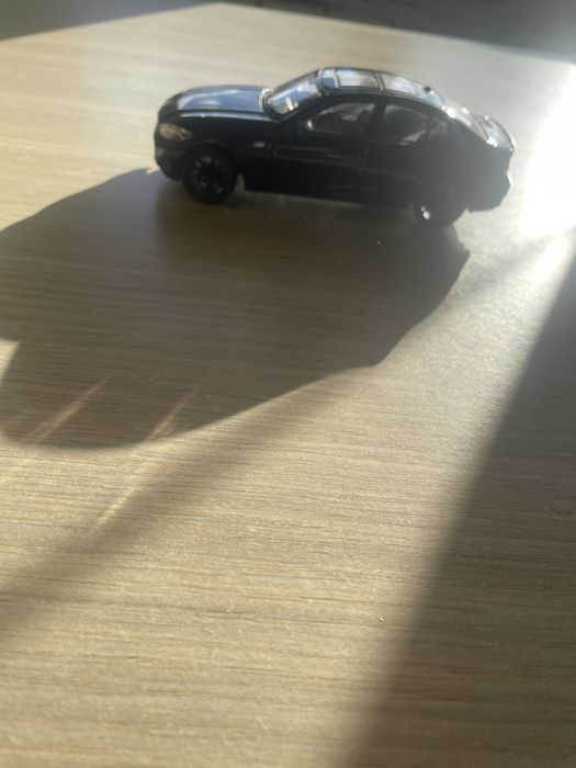 Моделька машини bmw