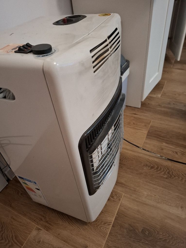 Grzejnik elektryczn/gazowy z butla