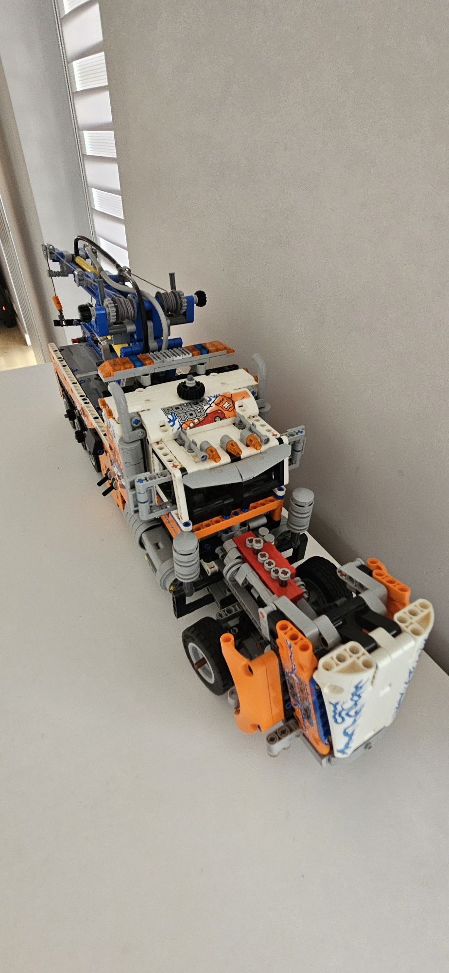Lego technic pomoc drogowa 42128