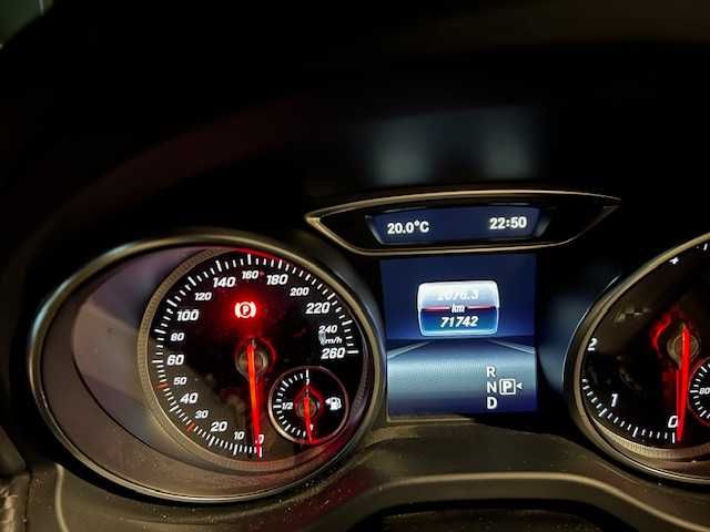 Mercedes A 180 CDI Versão Urban - Caixa Automática-IMPECAVEL 71.000 KM
