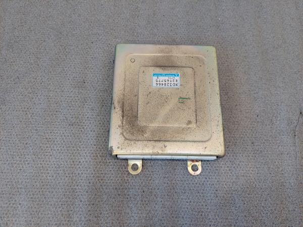 Centralina motor / ECU MITSUBISHI Colt V (CJ_, CP_)