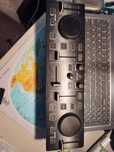 Behringer cmd micro MIDI controller