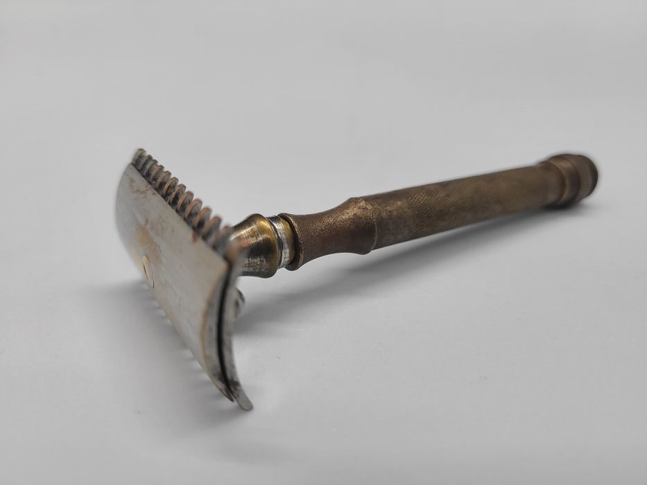 Т обратная бритва