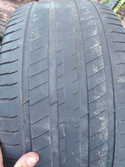2 Pneus 255/50/19 e 2 pneus 285/50/19