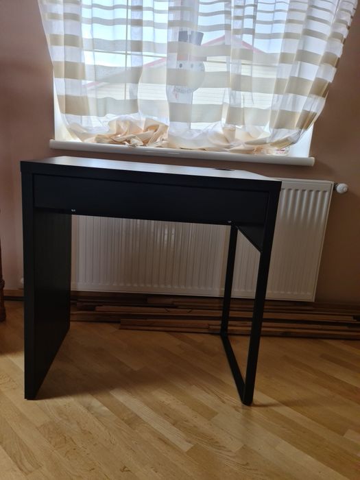 Комп'ютерний стіл + крісло