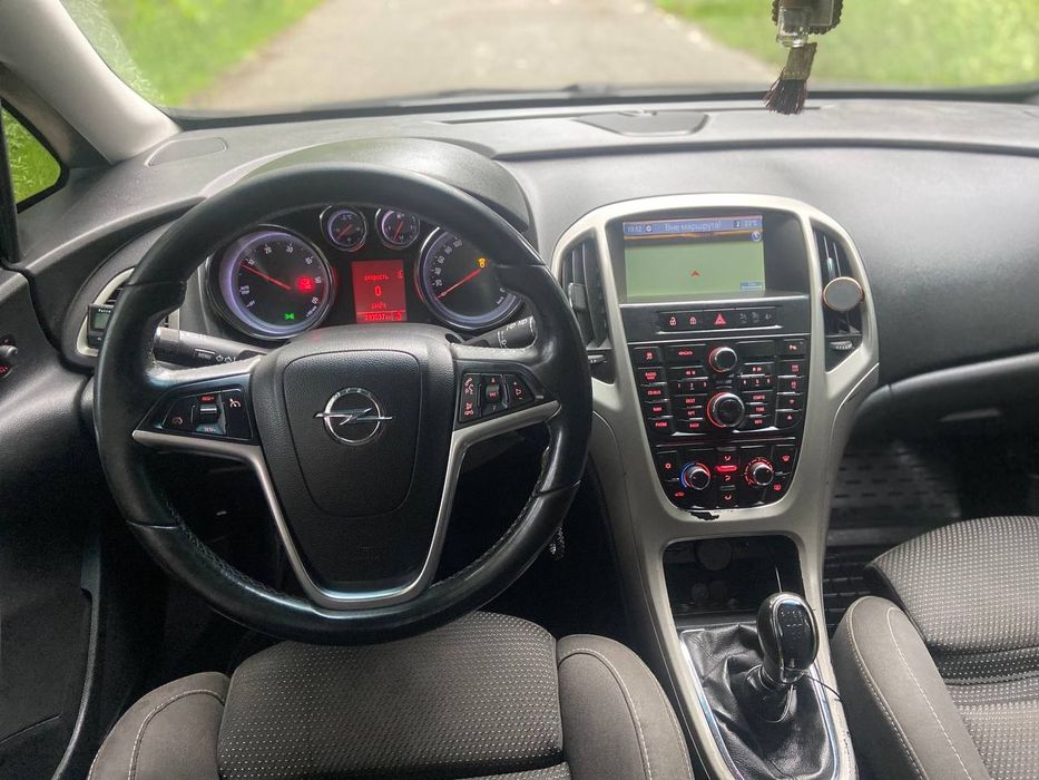 Продам власний автомобіль