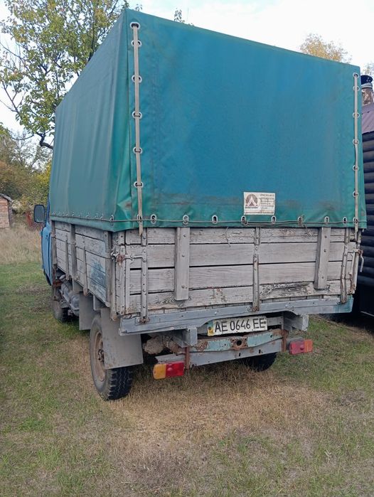 Продам УАЗ бортовой