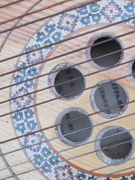 Бандура Новая. Бандура.