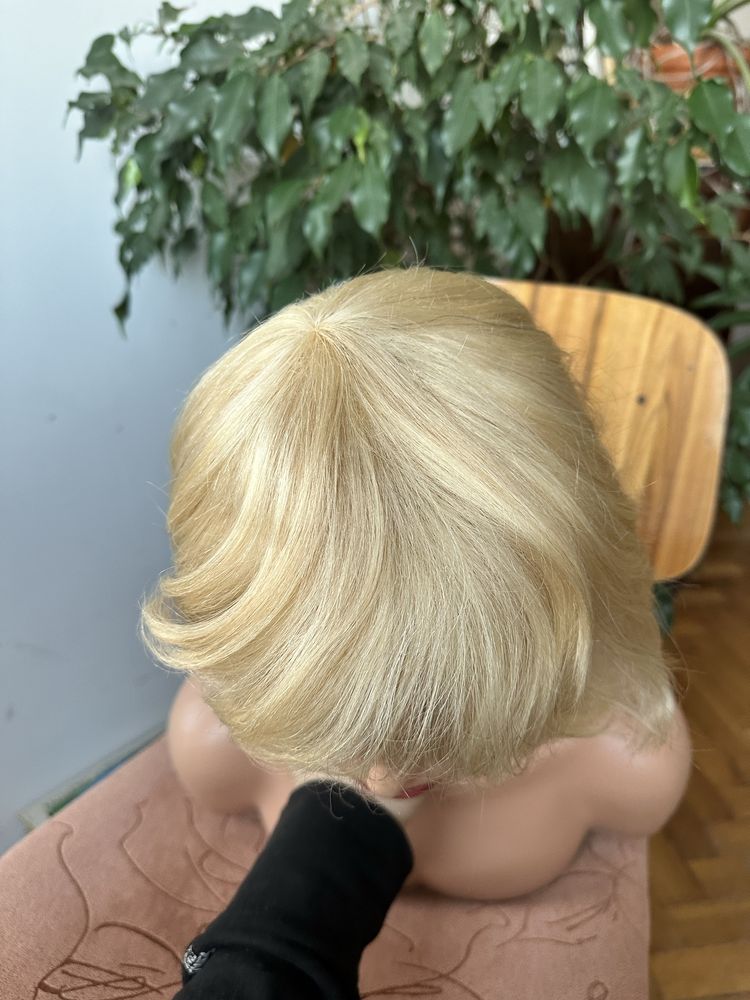 Piekna blond jasna peruka wlosy 100% naturalne ludzkie