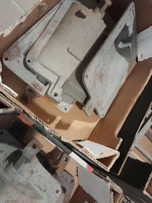 Stara lampa przemysłowa, oprawa oświetleniowa PRL