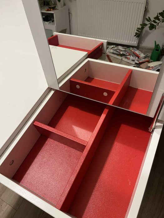 Toaletka BRIMNES biała