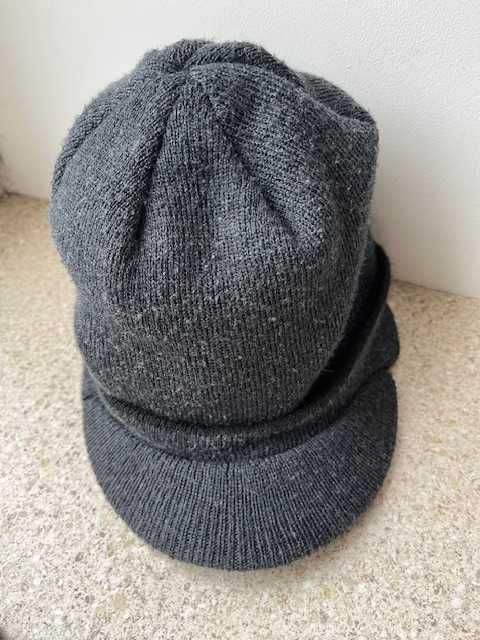 Чоловіча шапка  Lonsdale з козирком, one size