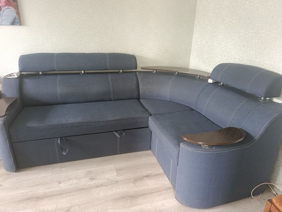 Кутовий диван, синьо-сірого кольору