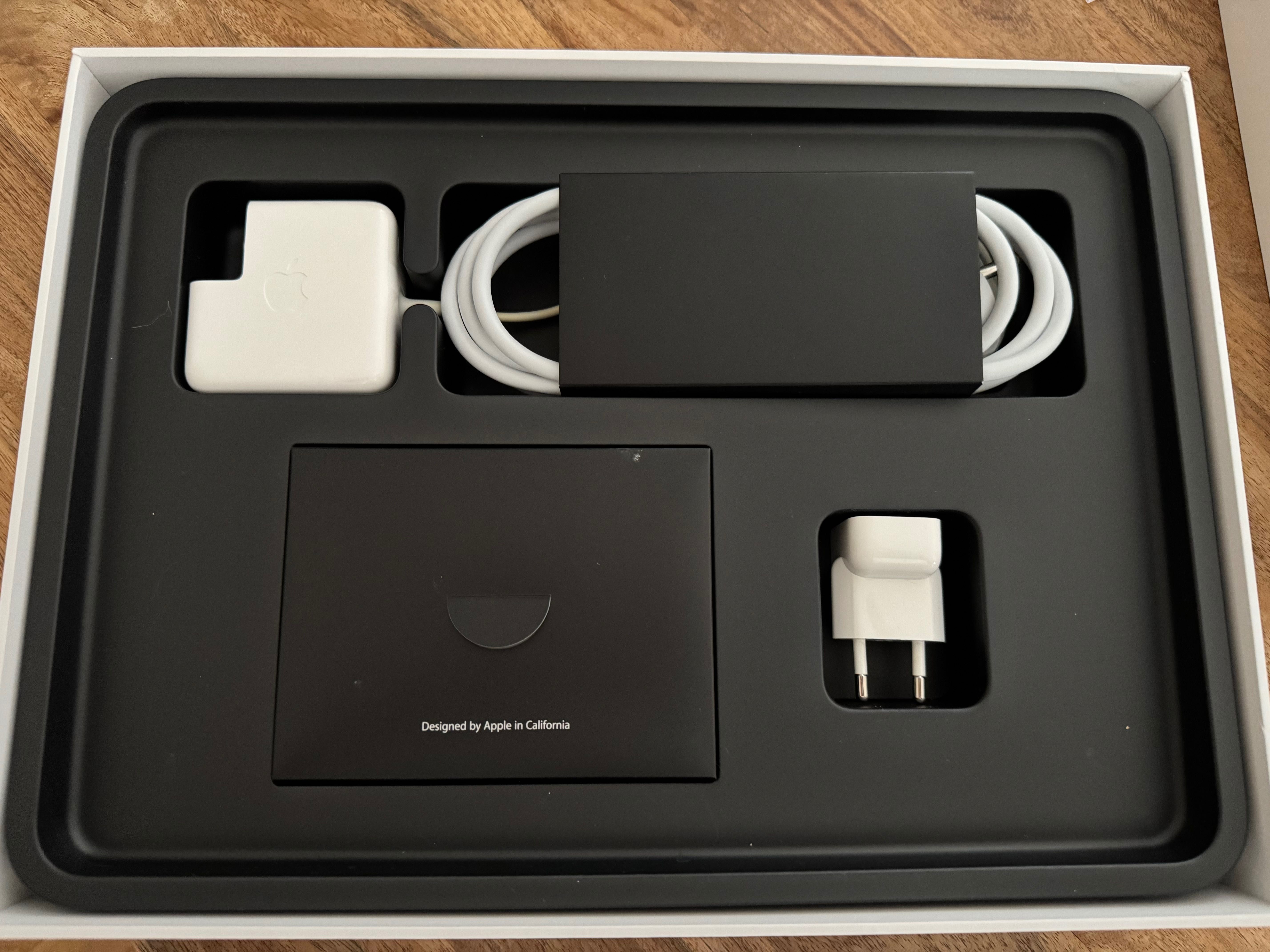 MacBook Air 13-inch