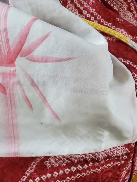 Haori japońska narzutka na kimono czerwone shibori trójkąty jedwab