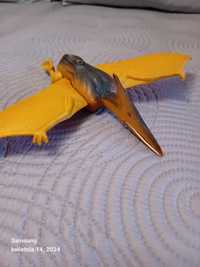 Pterodaktyl zabawka dinozaur
