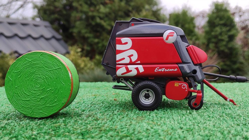 Feraboli Extreme 265 Model od ROS 1/32