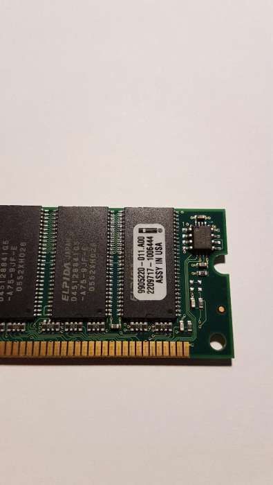Memória RAM Kingston KVR133X64C3Q/256 3.3V