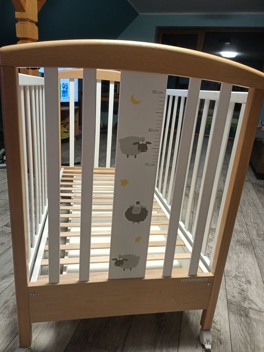 Oddam łóżeczko dziecięce