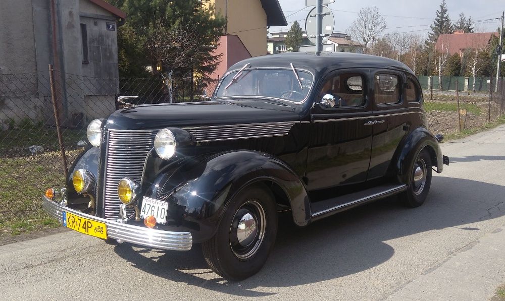 Zabytkowe auto do ślubu oryginalny amerykański samochód deSoto 1937 r.